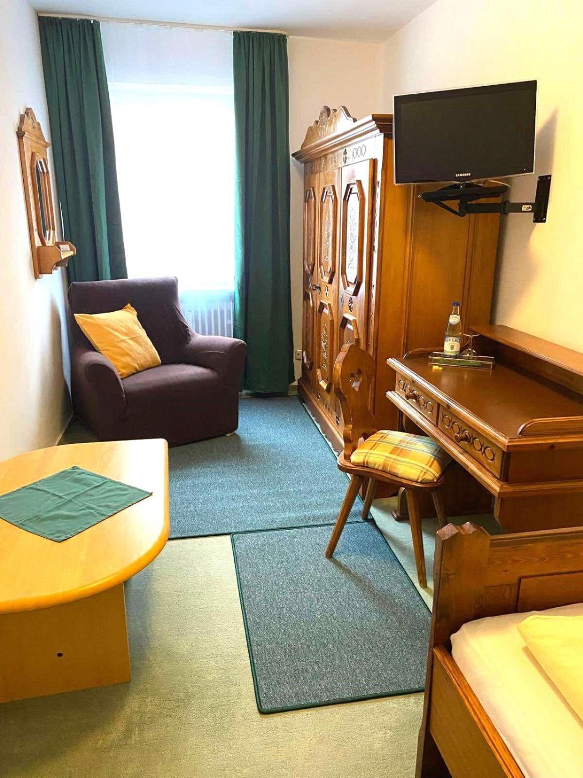 Gasthof Wolferstetter Vilshofen an der Donau Room photo